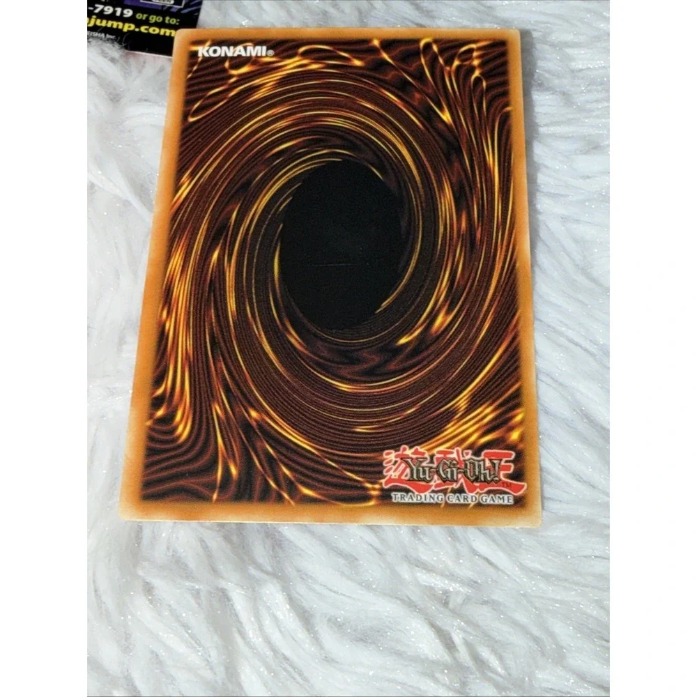 Yu-Gi-Oh Sorcerer of Dark Magic MOV-EN002 Limited Edition Movie Promo Super Rare